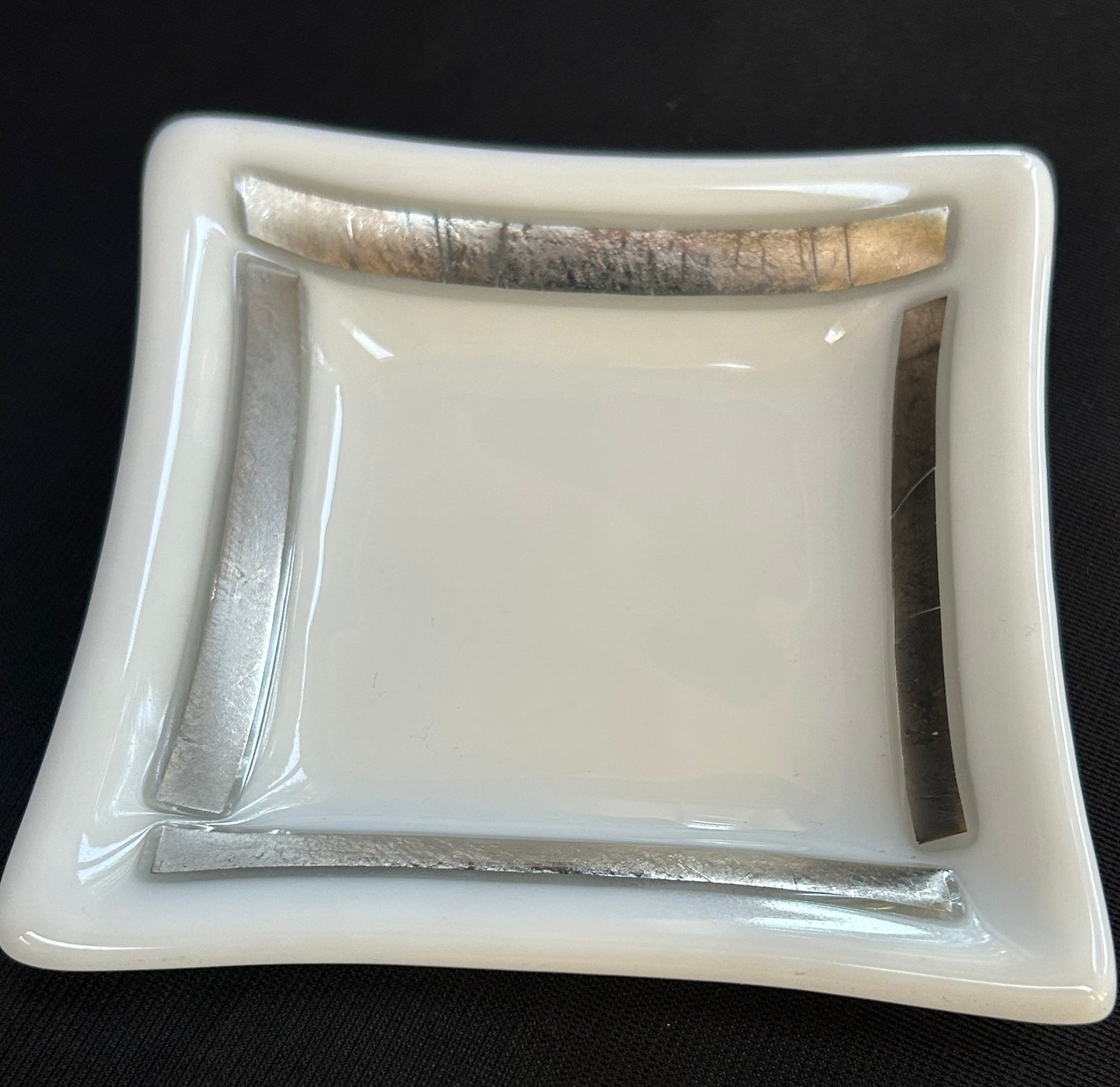 Artisan Glass The Small Square Dish