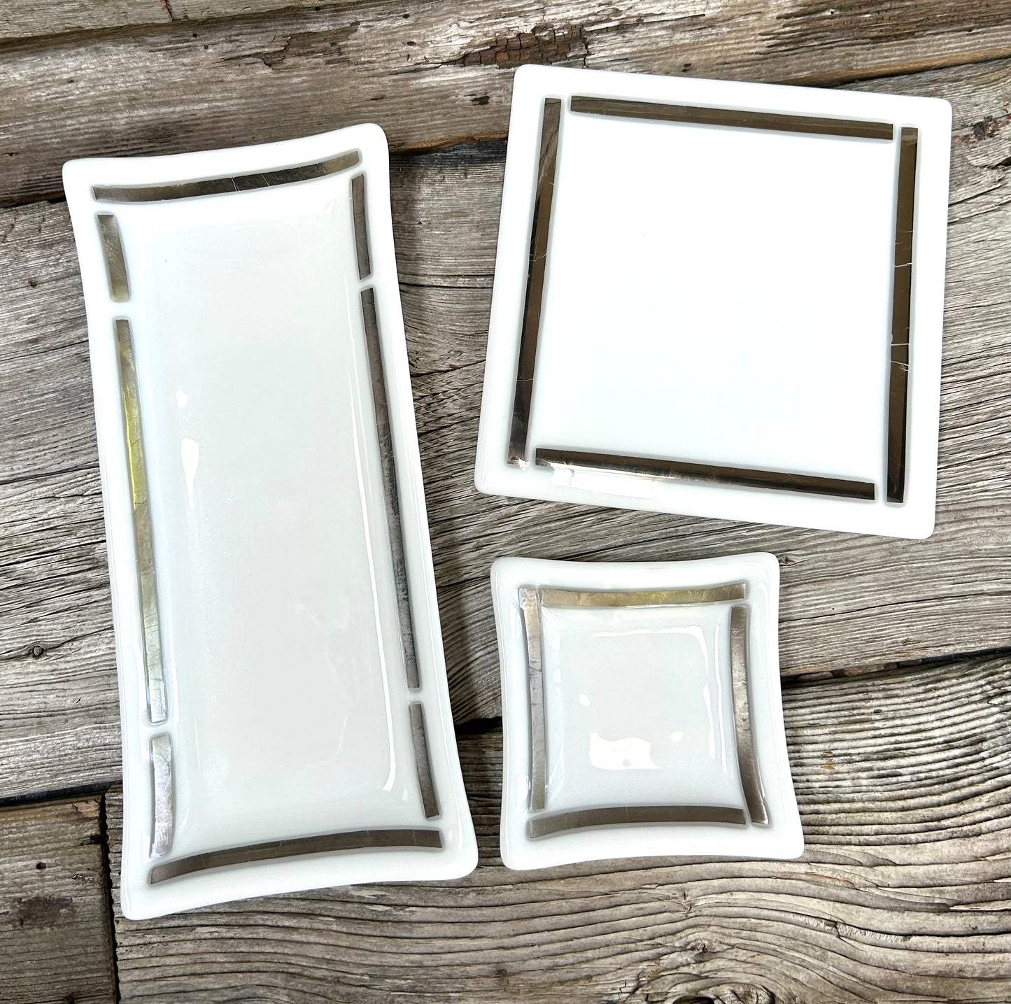 Artisan Glass Homeware White & Platinum